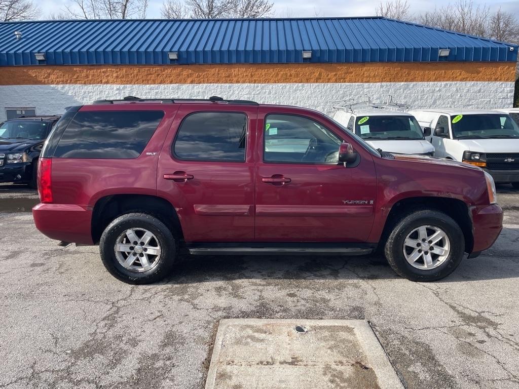 GMC Yukon SLT-2 4WD 2007
