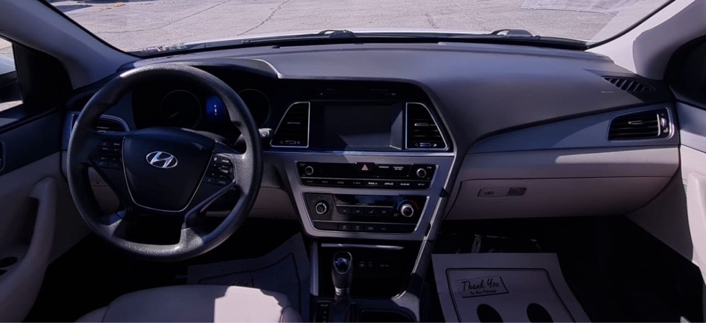 Hyundai Sonata SE 2016 Hyundai Sonata SE 2016