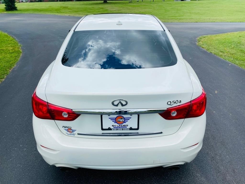 Infiniti Q50 Premium AWD 2014
