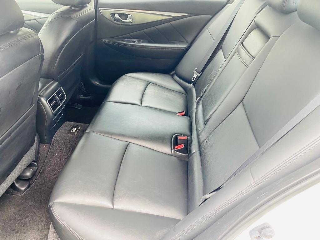 Infiniti Q50 Premium AWD 2014