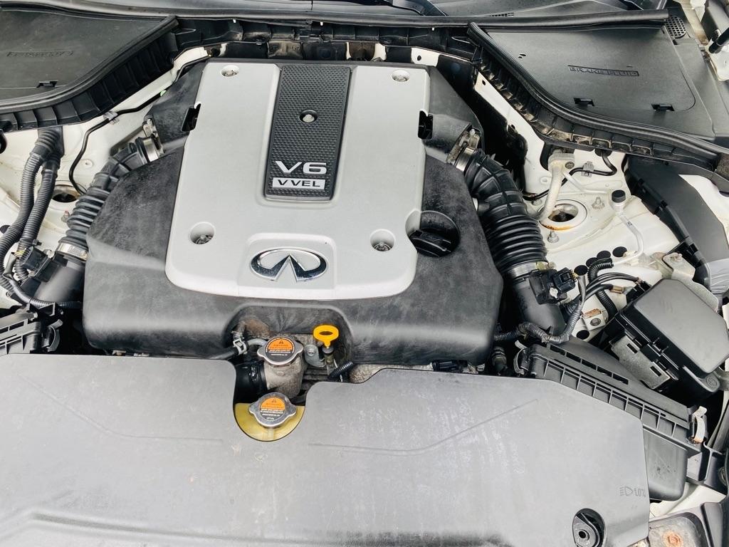 Infiniti Q50 Premium AWD 2014