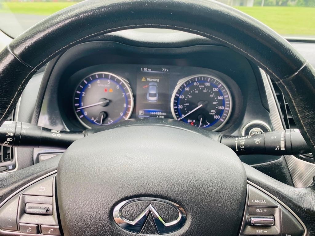 Infiniti Q50 Premium AWD 2014