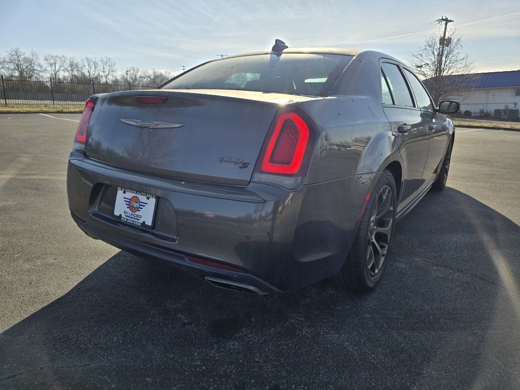 Chrysler 300 S V6 RWD 2017