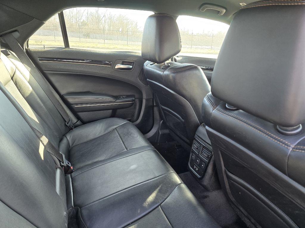 Chrysler 300 S V6 RWD 2017