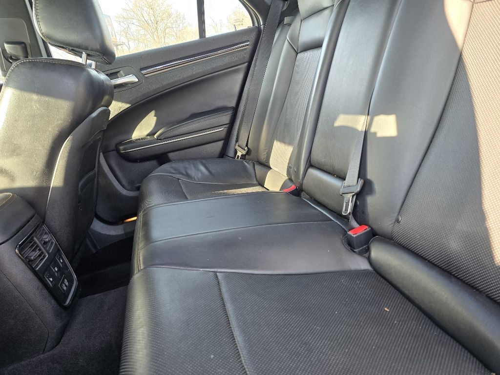 Chrysler 300 S V6 RWD 2017