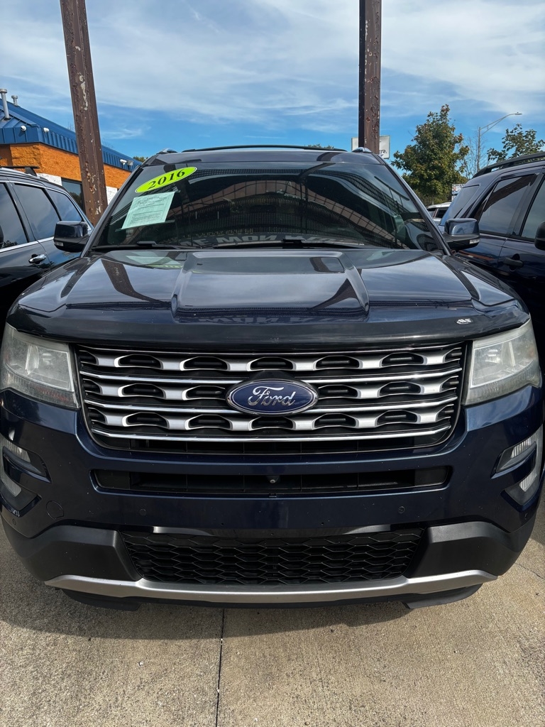 2016 Ford Explorer