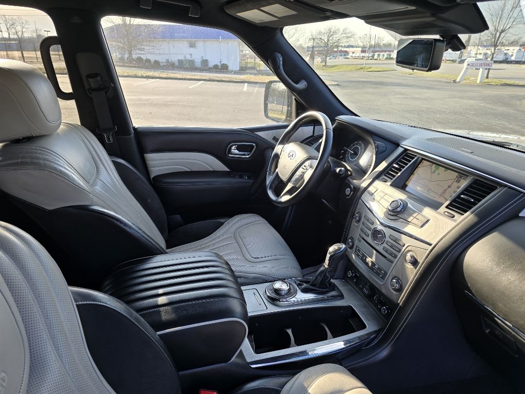 Infiniti QX80 Limited 4WD 2019