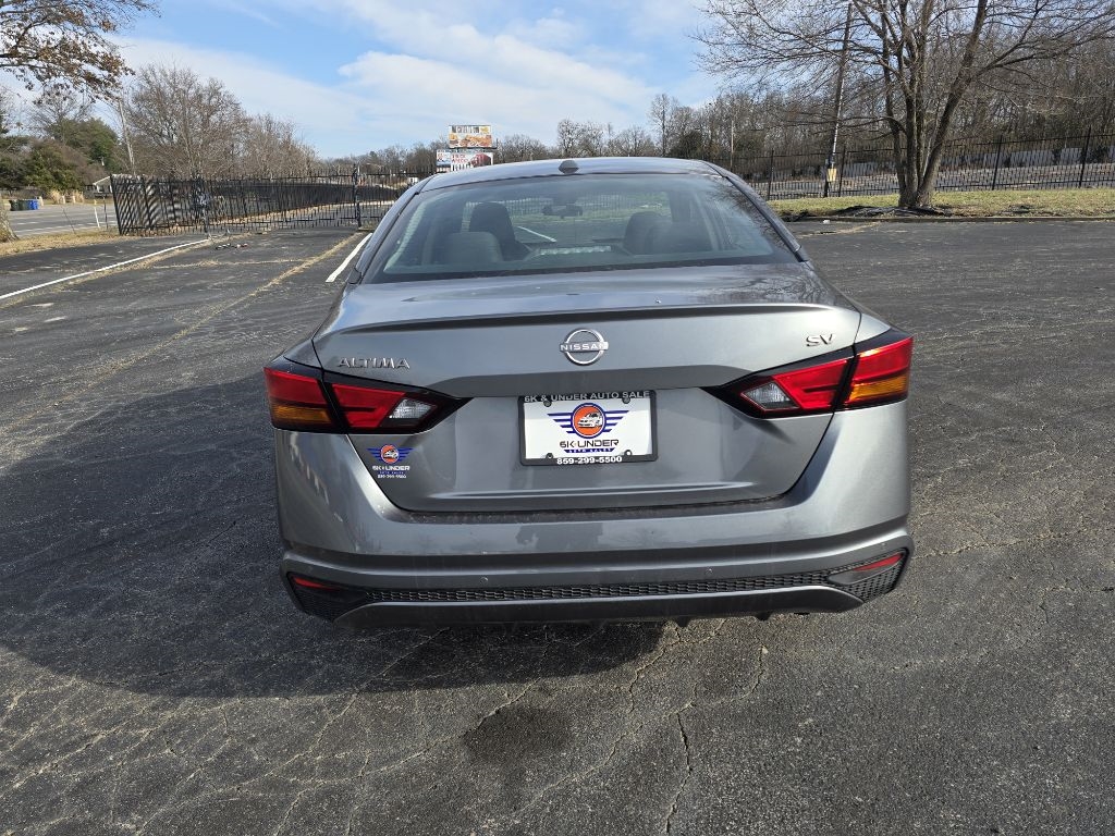 Nissan Altima 2.5 SV 2023