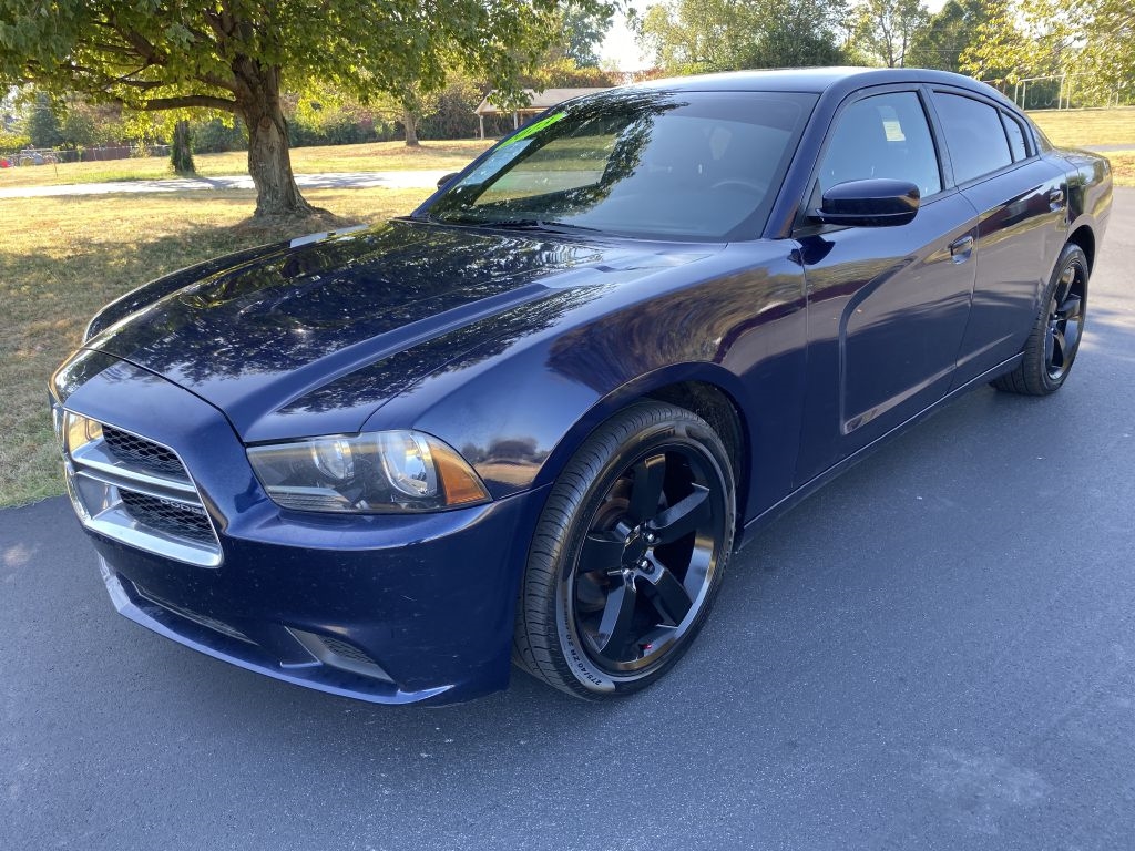 Dodge Charger SE 2013