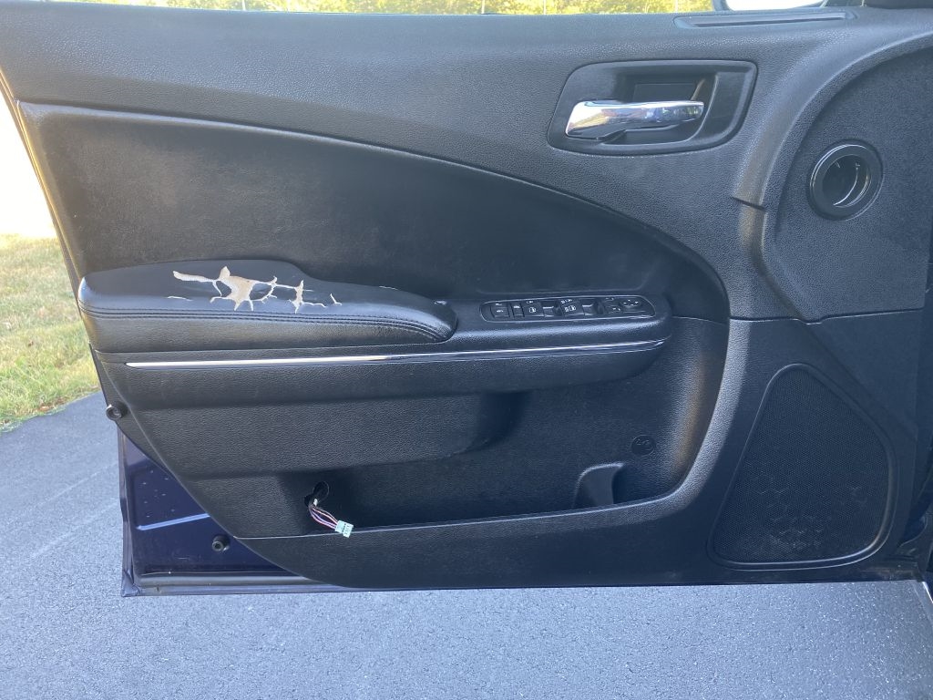 Dodge Charger SE 2013