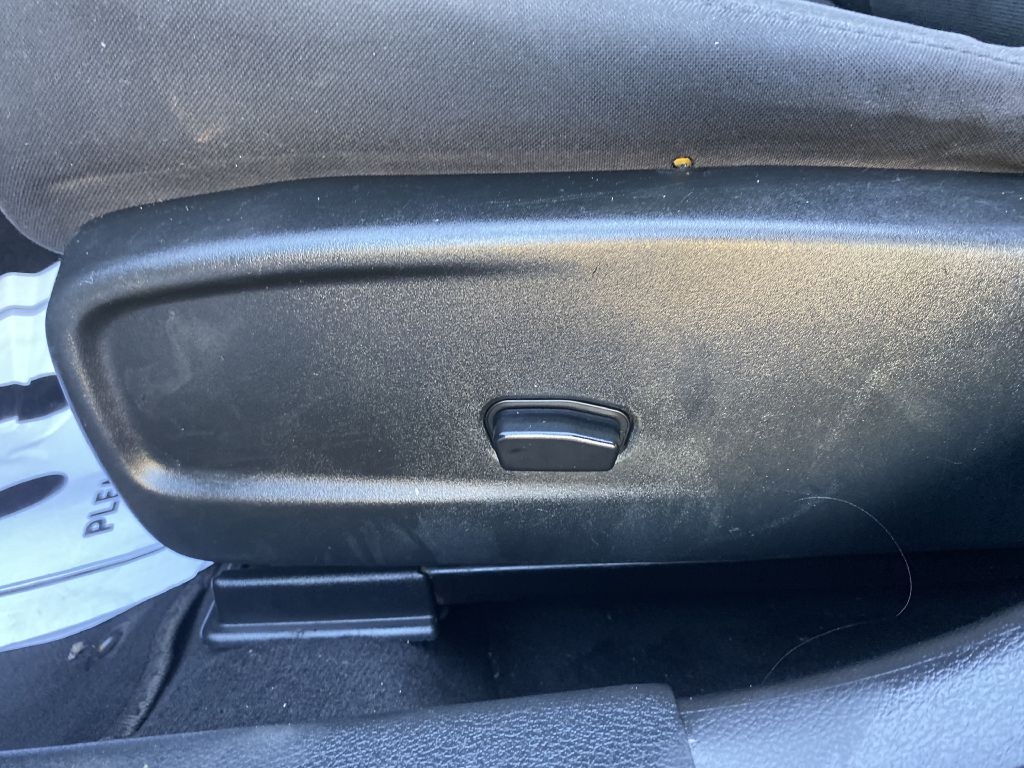 Dodge Charger SE 2013