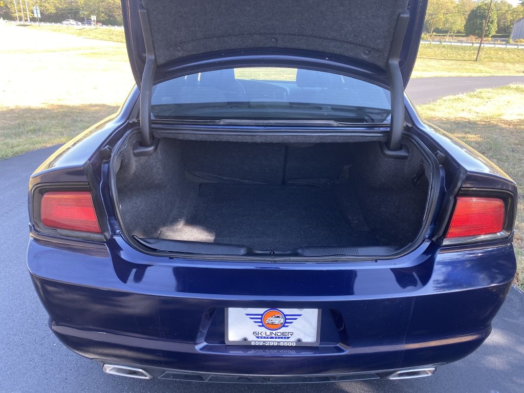 Dodge Charger SE 2013