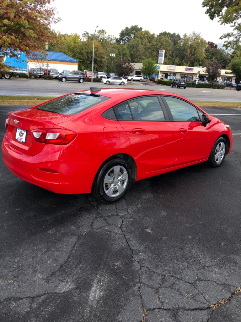 Chevrolet Cruze LS Auto 2017