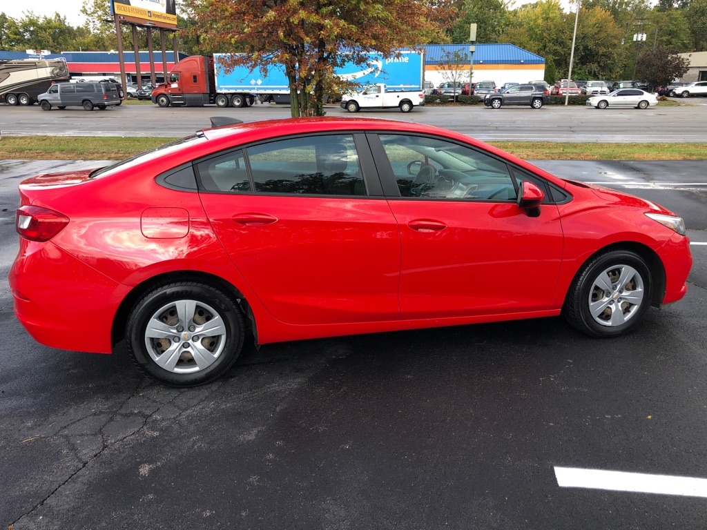 Chevrolet Cruze LS Auto 2017