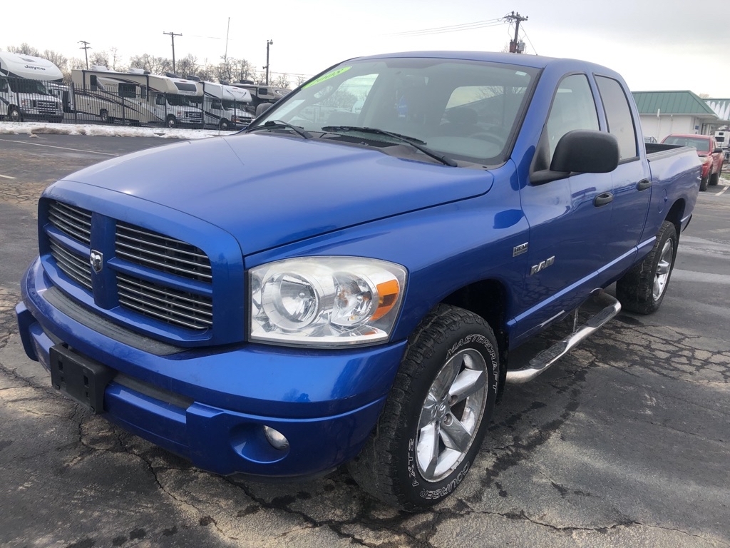 Dodge Ram 1500 ST Quad Cab 4WD 2008