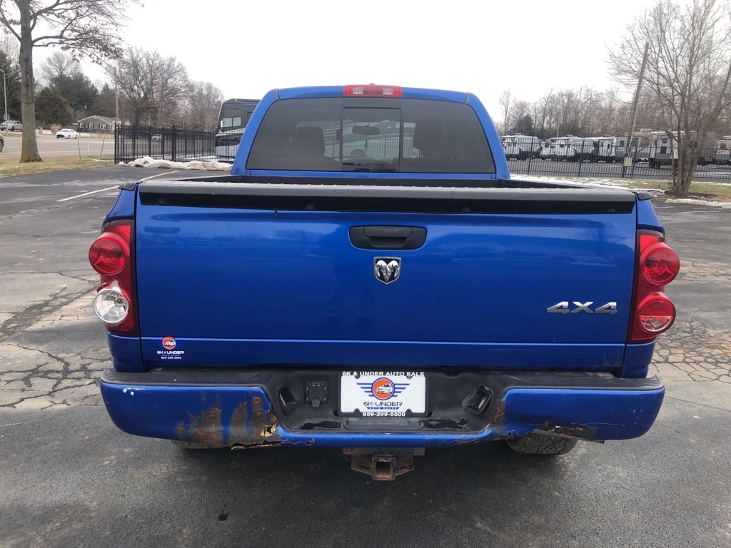 Dodge Ram 1500 ST Quad Cab 4WD 2008