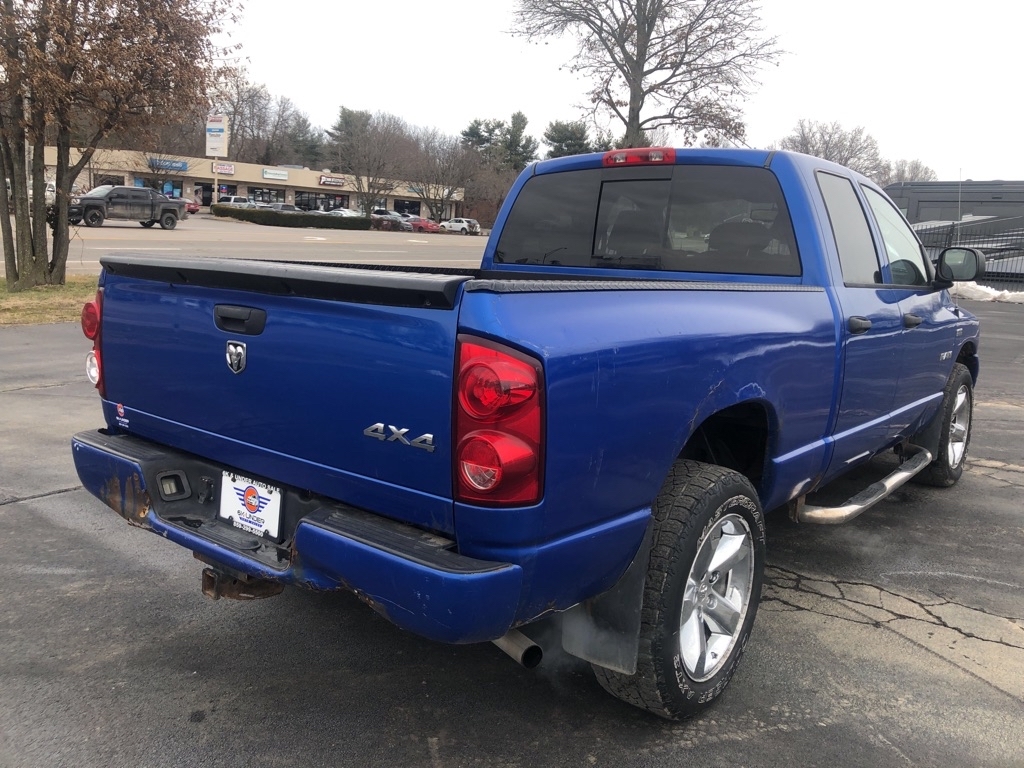 Dodge Ram 1500 ST Quad Cab 4WD 2008