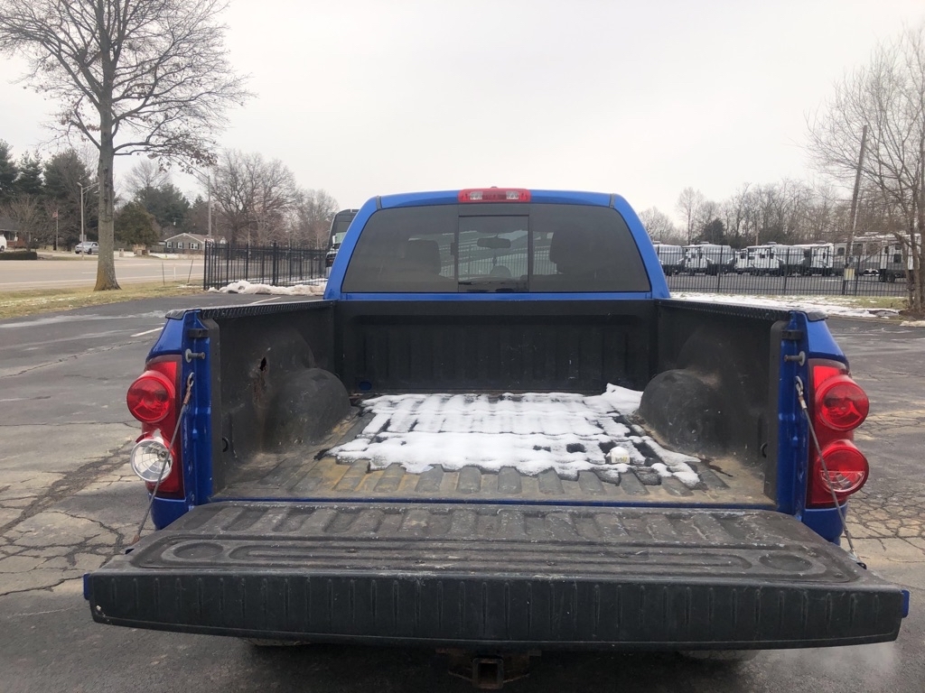 Dodge Ram 1500 ST Quad Cab 4WD 2008