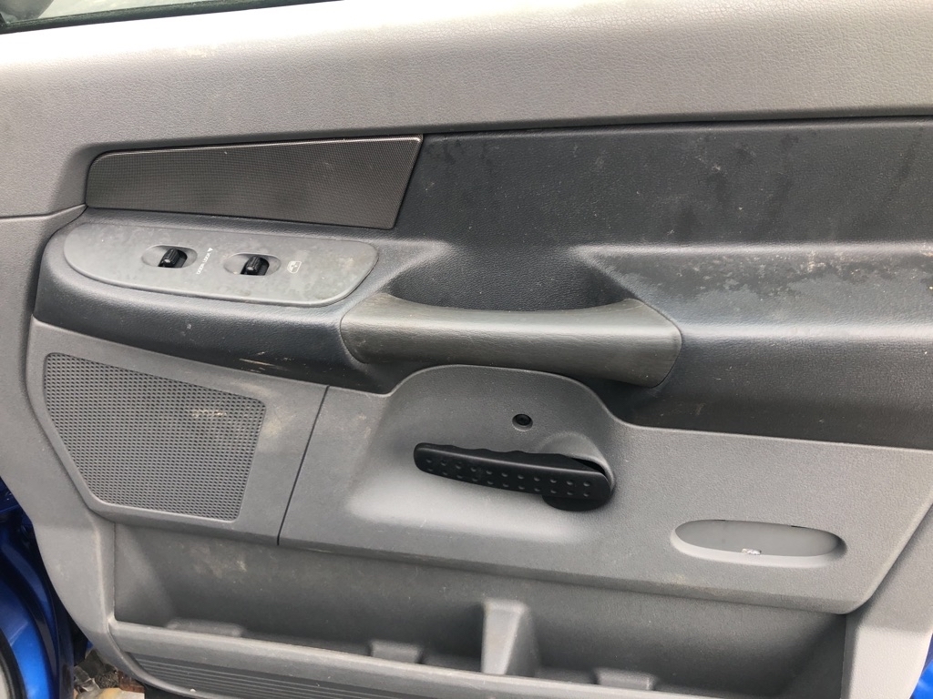 Dodge Ram 1500 ST Quad Cab 4WD 2008