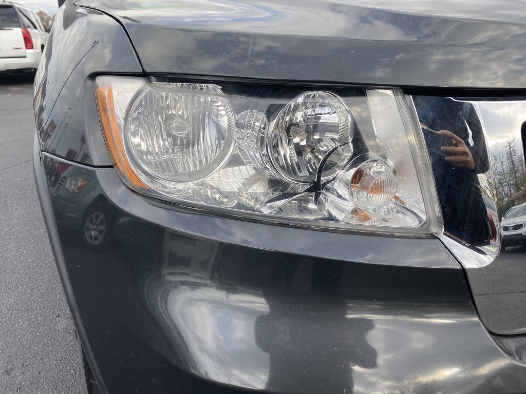 Jeep Grand Cherokee Laredo 4WD 2011