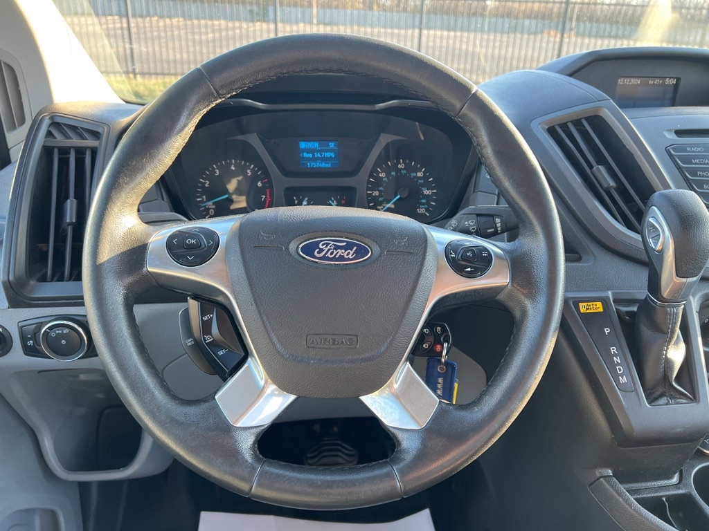 Ford Transit 350 Van Med. Roof w/Sliding Pass. 148-in. WB 2015