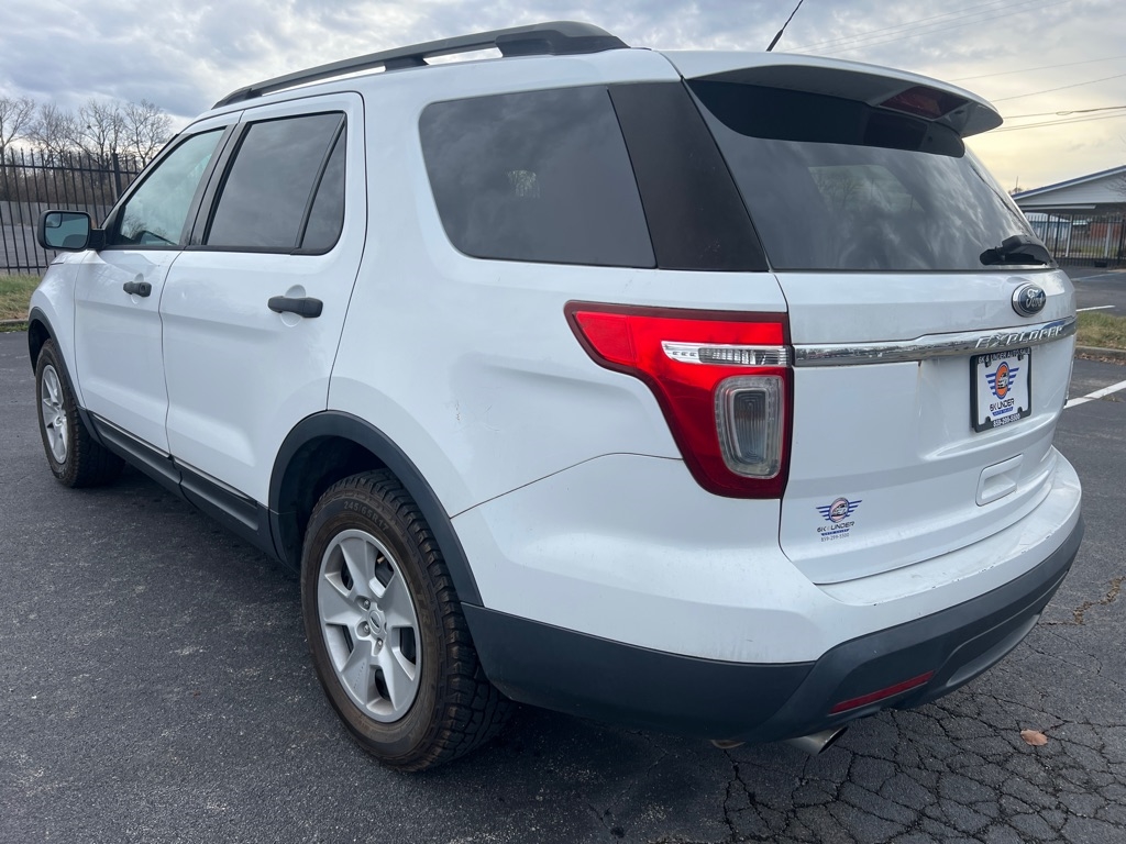 Ford Explorer Base FWD 2014