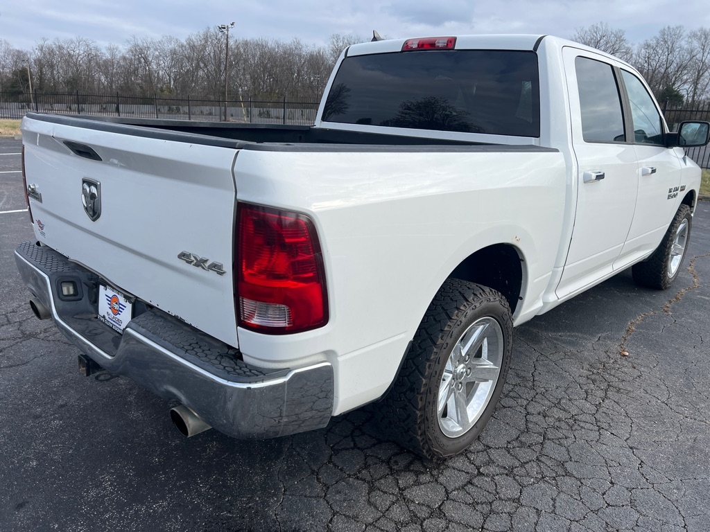RAM 1500 SLT Crew Cab SWB 4WD 2013