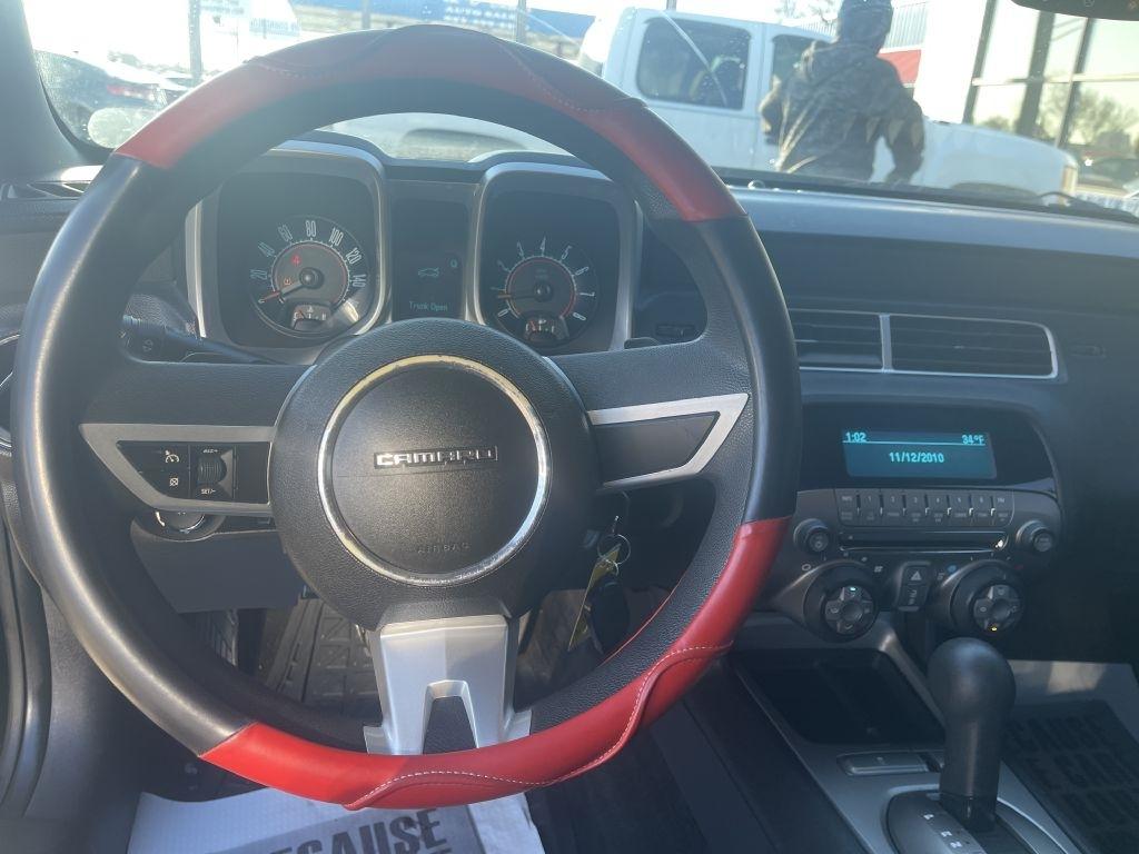 Chevrolet Camaro LT1 Coupe 2011