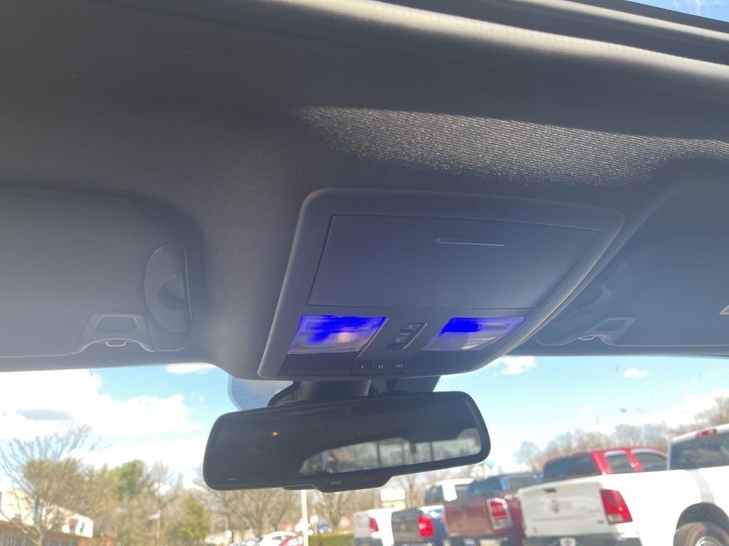 Dodge Challenger SCAT Pack 2015