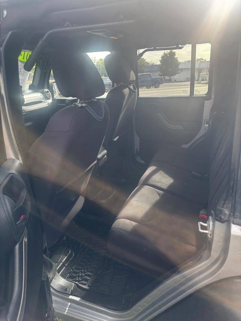 Jeep Wrangler Unlimited Sport 4WD 2014