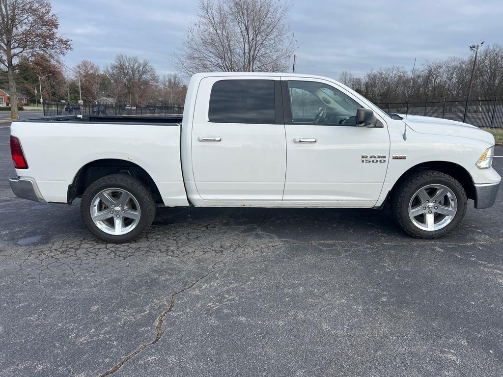 RAM 1500 SLT Crew Cab SWB 4WD 2013