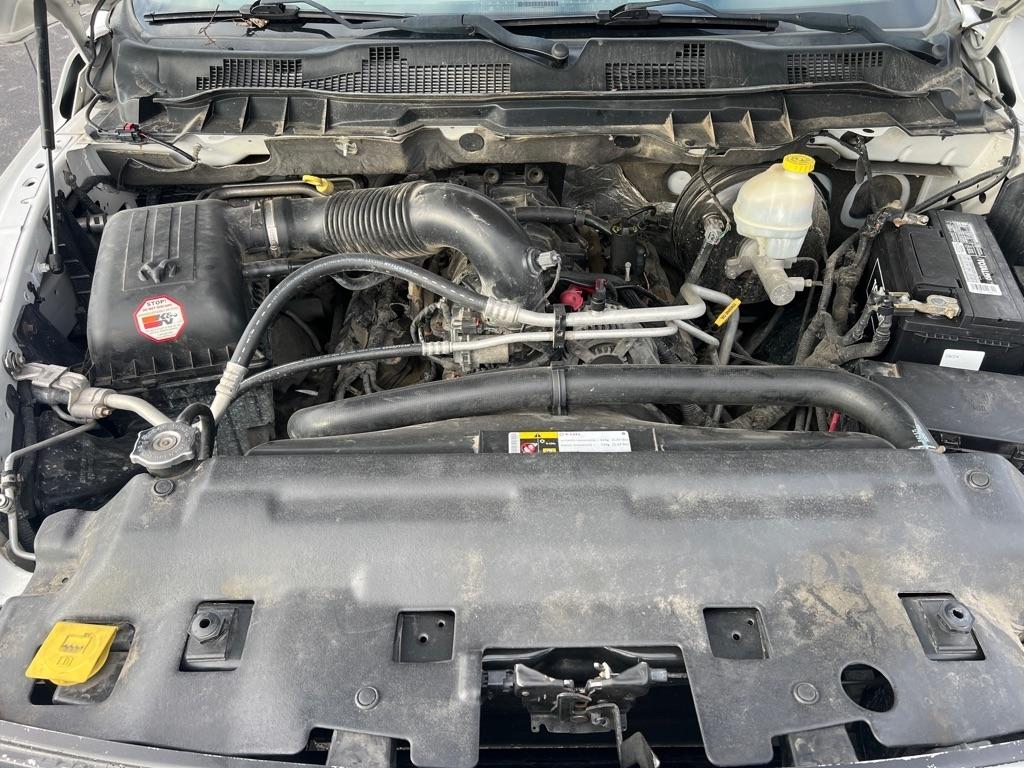 RAM 1500 SLT Crew Cab SWB 4WD 2013