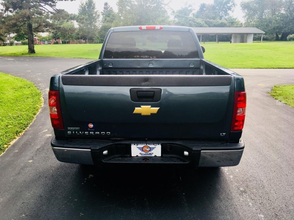 Chevrolet Silverado 1500 LS Extended Cab 4WD 2011