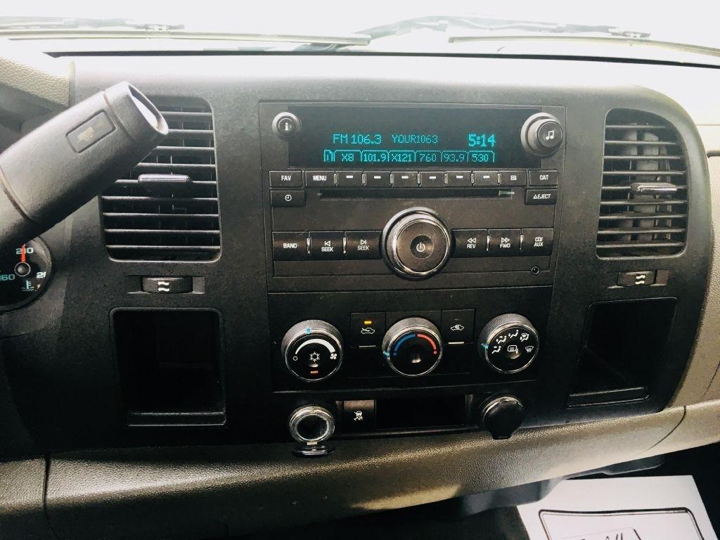 Chevrolet Silverado 1500 LS Extended Cab 4WD 2011