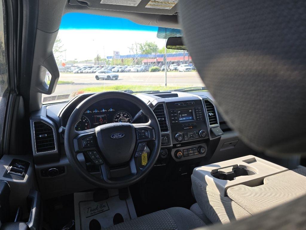 Ford F-150 XL SuperCrew 6.5-ft. Bed 4WD 2017