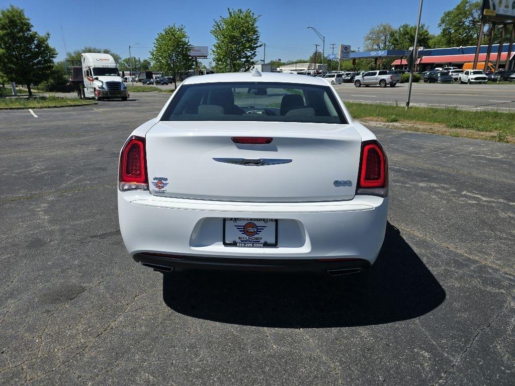 Chrysler 300 Touring AWD 2018