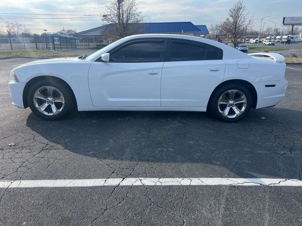 Dodge Charger SE 2014