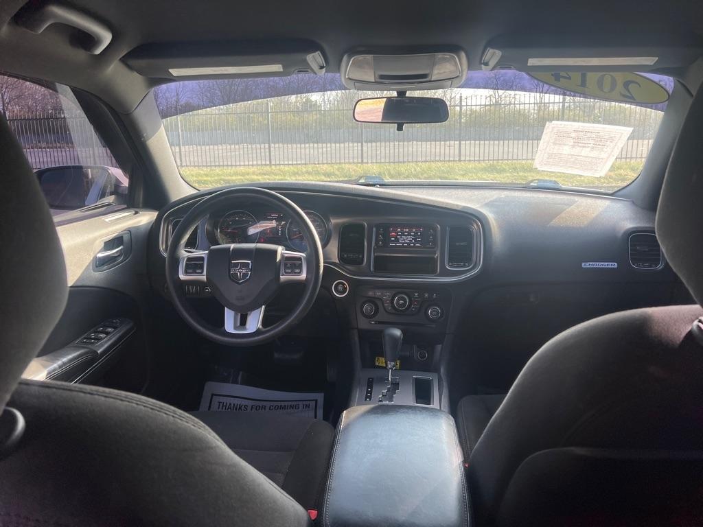 Dodge Charger SE 2014