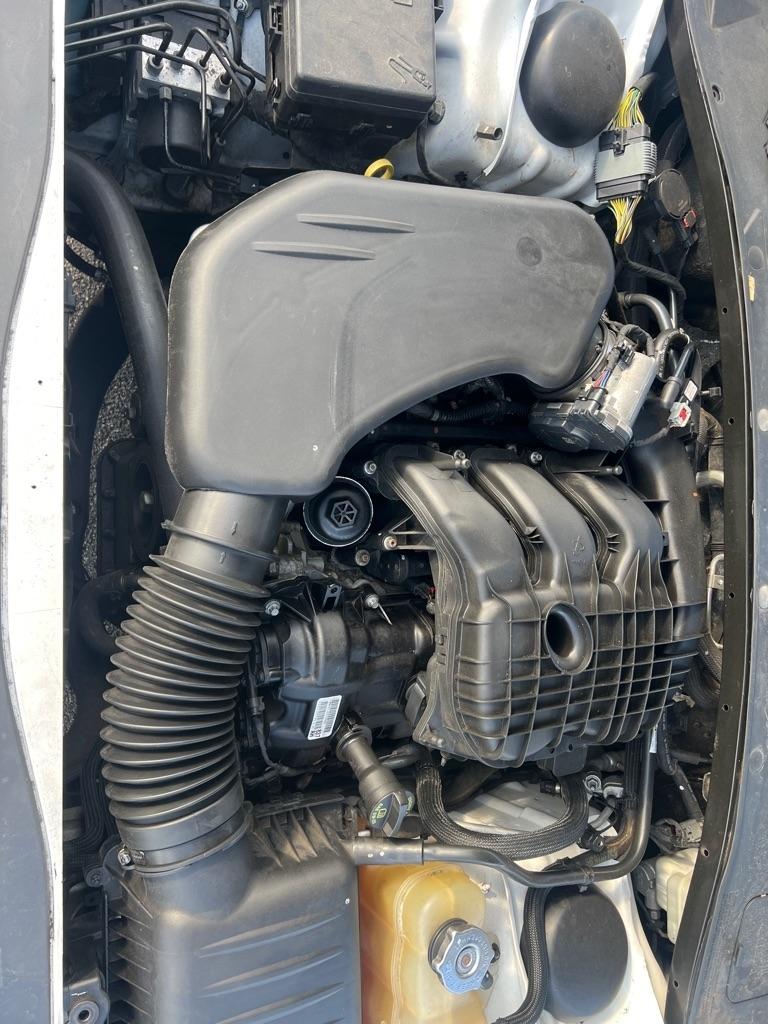 Dodge Charger SE 2014