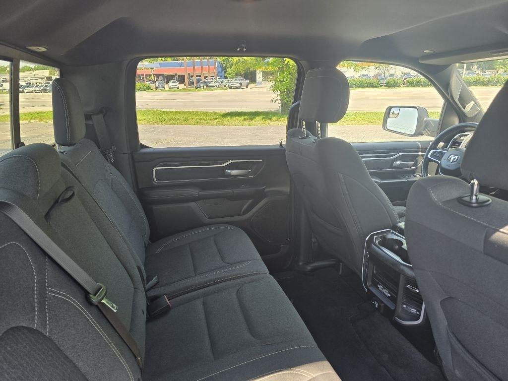 RAM 1500 Big Horn Crew Cab SWB 4WD 2019