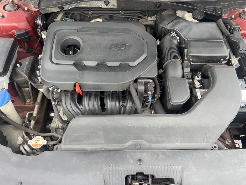 Hyundai Elantra SE 6AT 2016