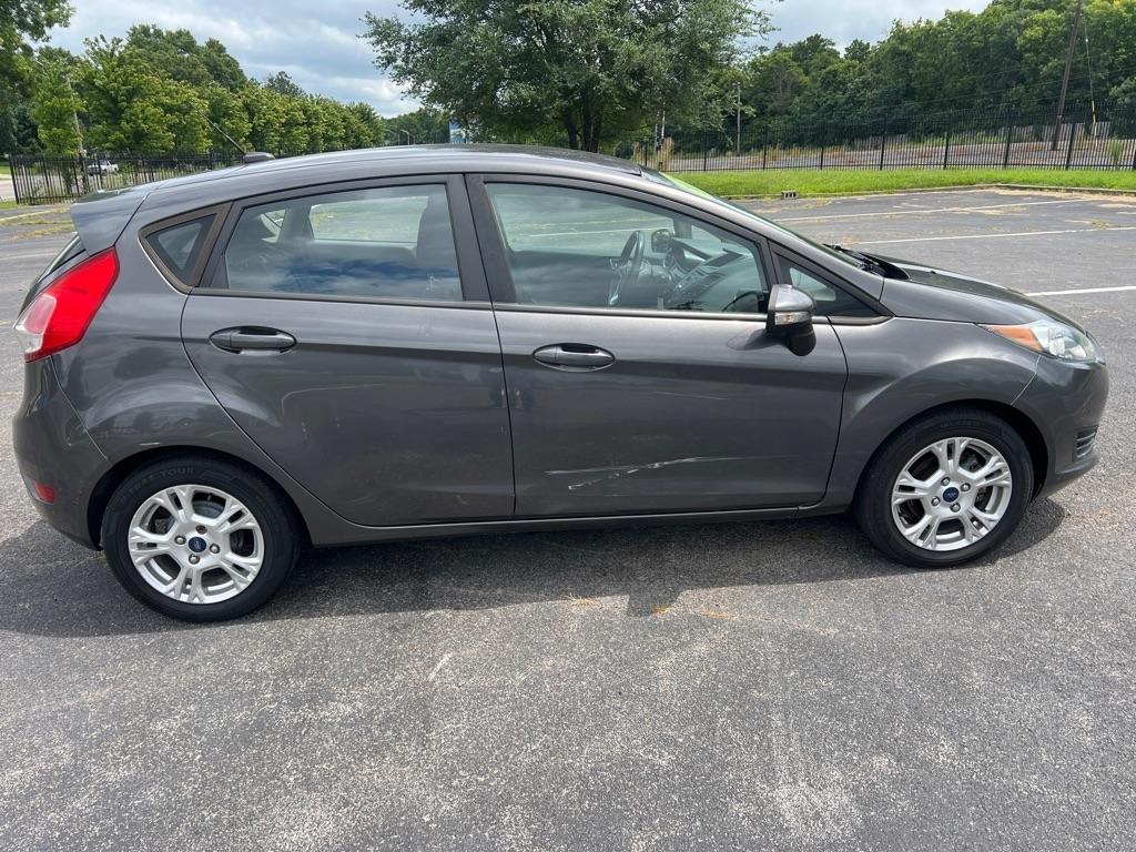 Ford Fiesta SE Hatchback 2015
