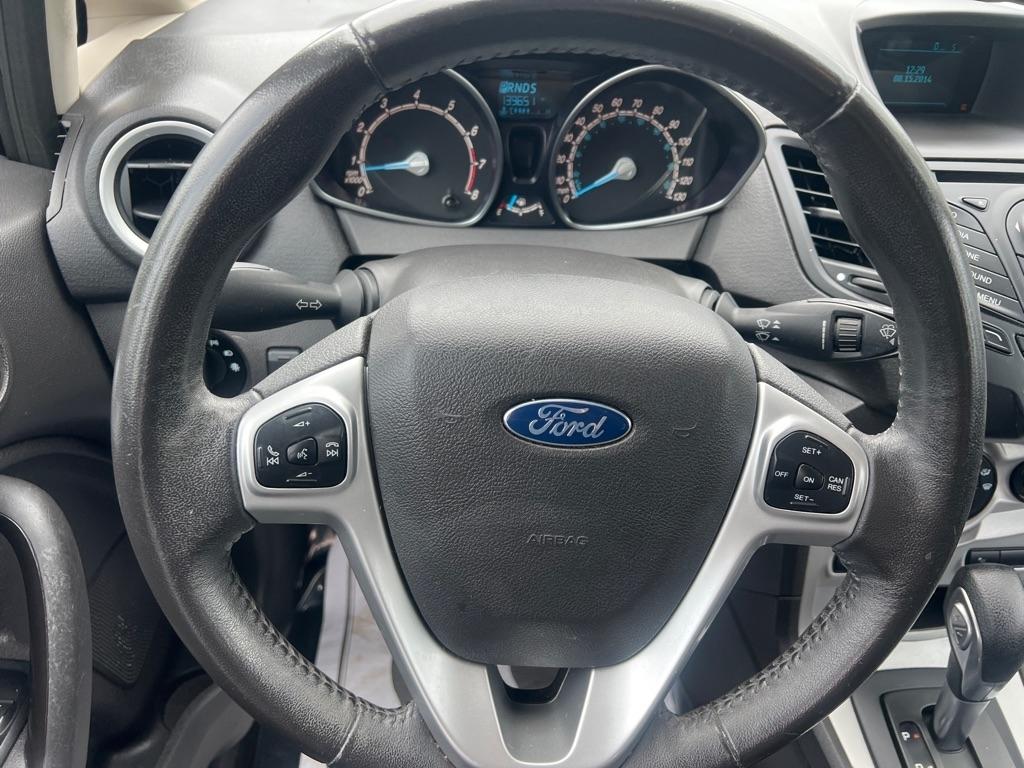 Ford Fiesta SE Hatchback 2015