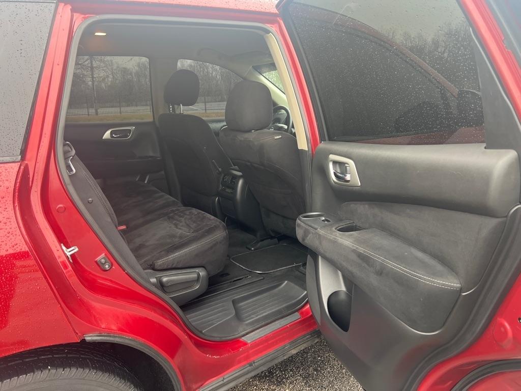 Nissan Pathfinder S 4WD 2015