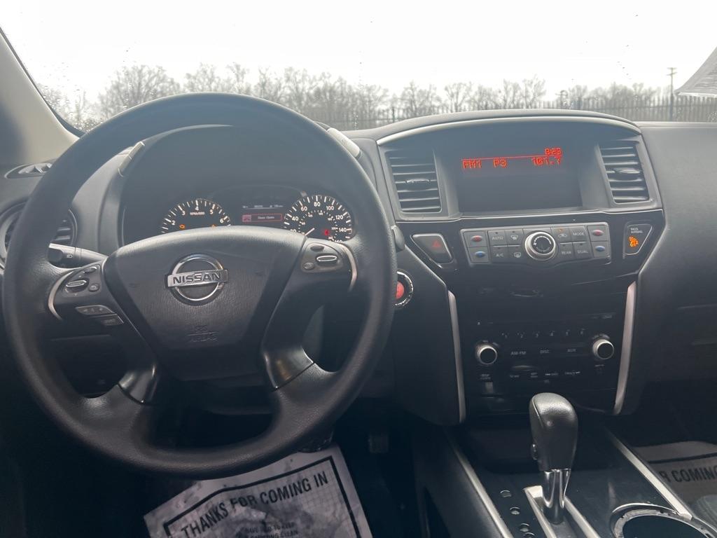 Nissan Pathfinder S 4WD 2015