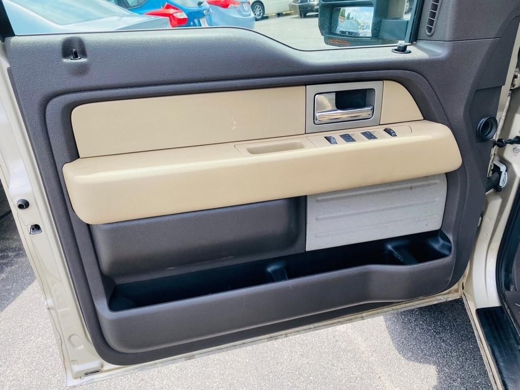Ford F-150 XL SuperCrew 6.5-ft. Bed 4WD 2009