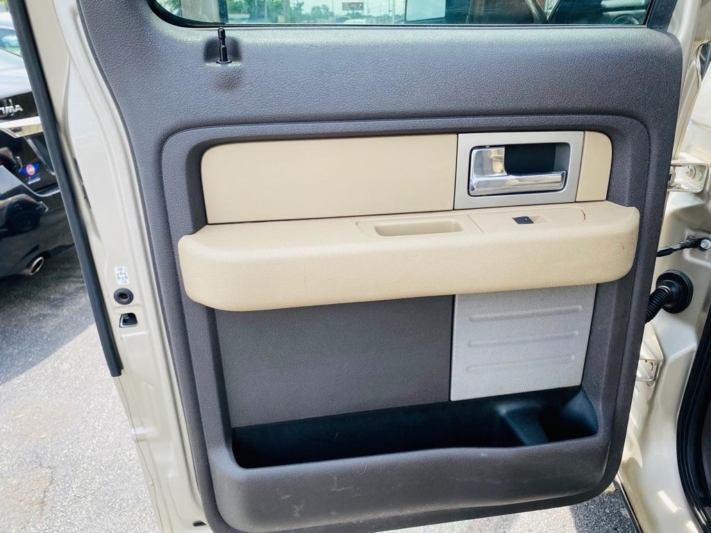 Ford F-150 XL SuperCrew 6.5-ft. Bed 4WD 2009