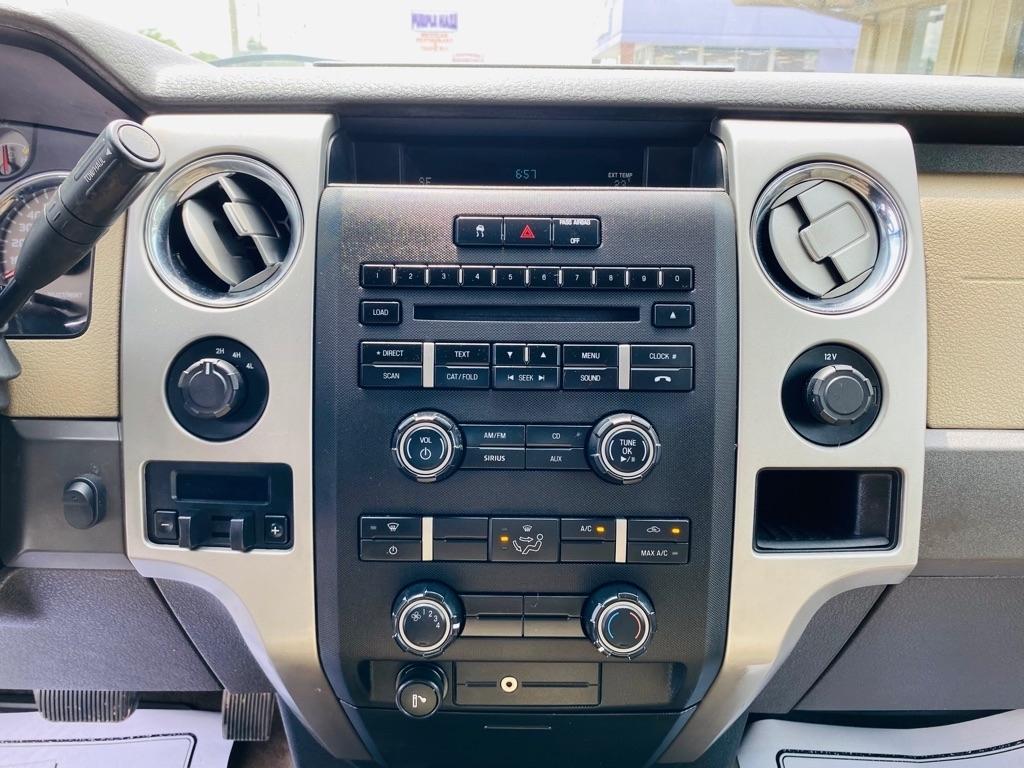 Ford F-150 XL SuperCrew 6.5-ft. Bed 4WD 2009