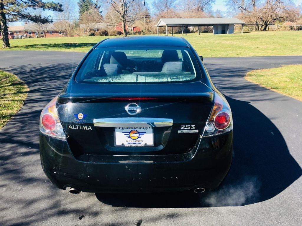 Nissan Altima 2.5 S 2011