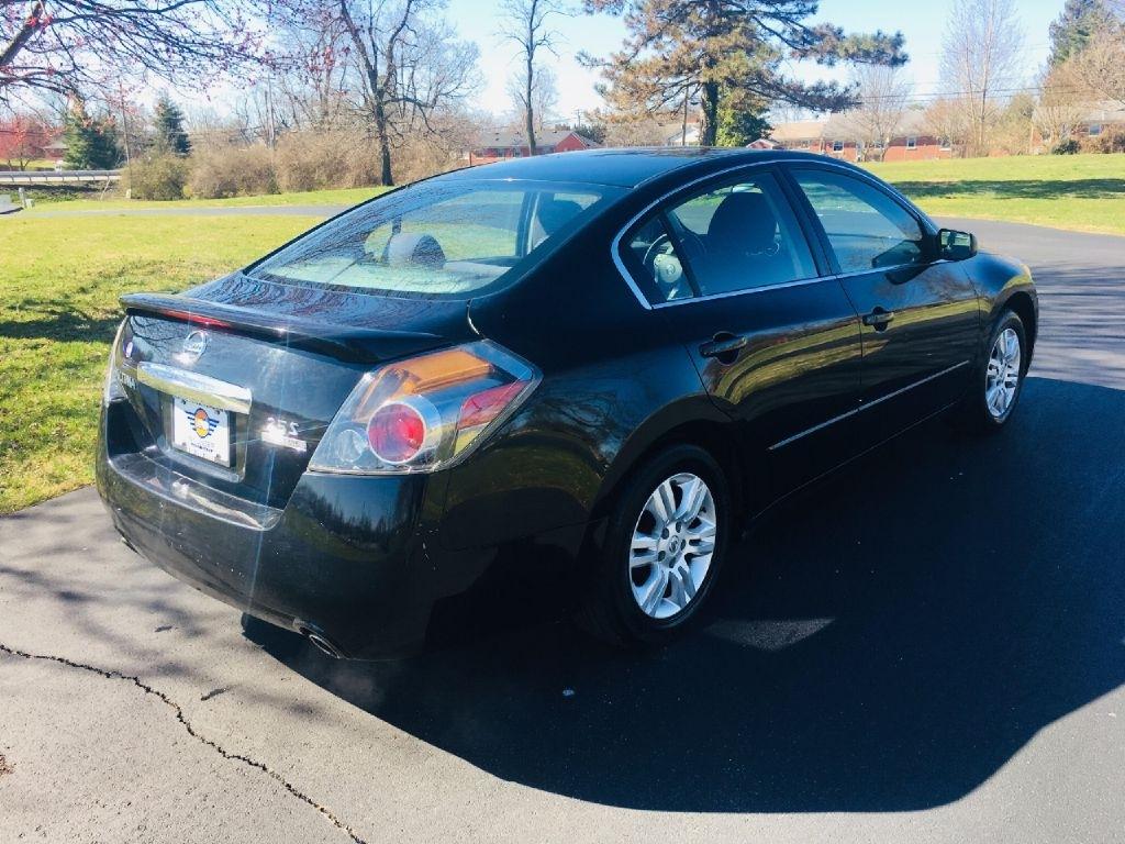 Nissan Altima 2.5 S 2011